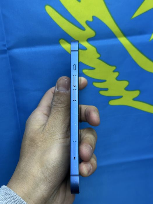 iPhone 13 продам
