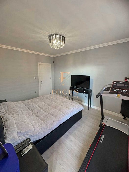 Продава се Четиристаен апартамент в Пловдив, Остромила - 179 кв.м за 1872 €/кв.м - Снимка #4