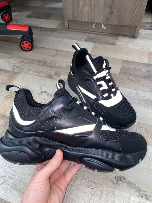 Dior B22 Black Reflective