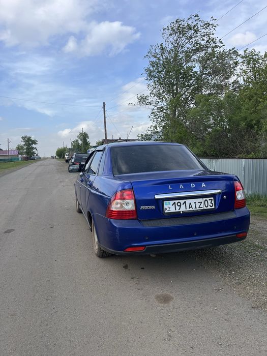 Продам Приору 2012 года