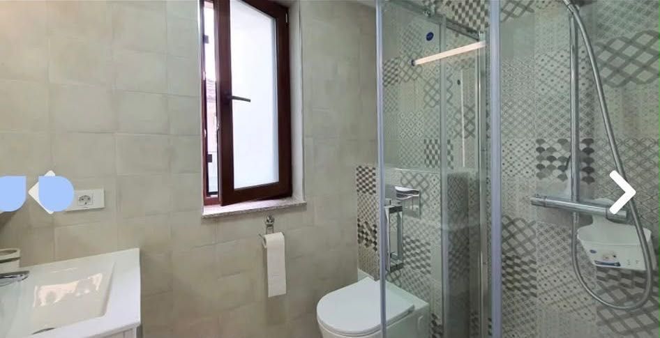 Casă de vânzare