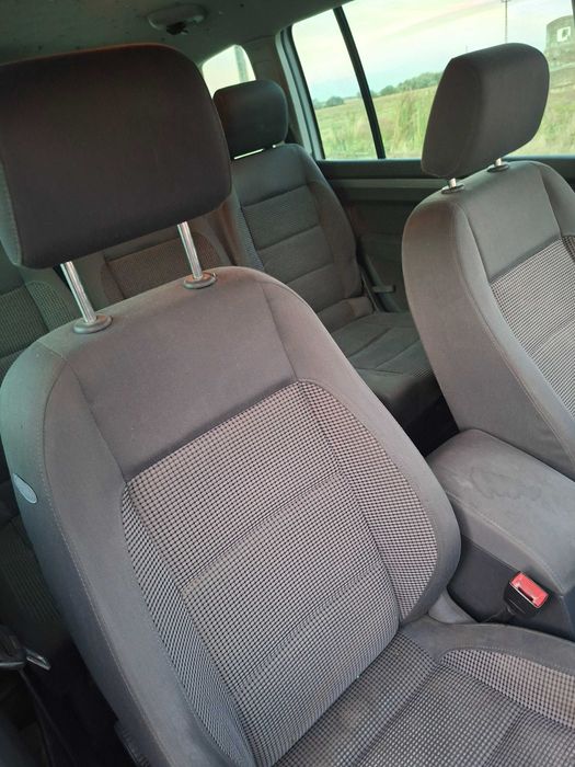 Volkswagen  touran 2.0 TDI