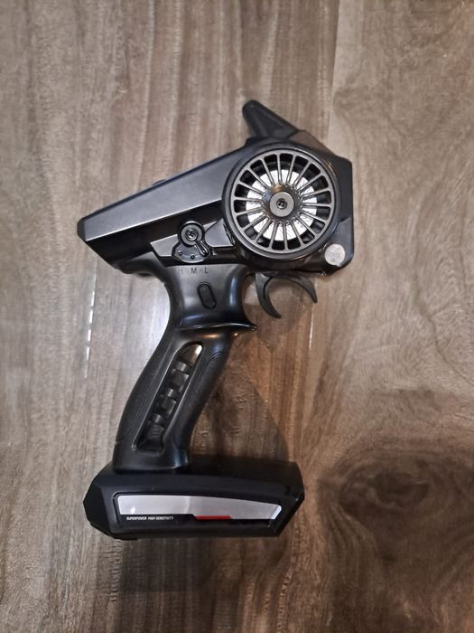 Rc car (Masinuta cu telecomanda) conquer ca noua