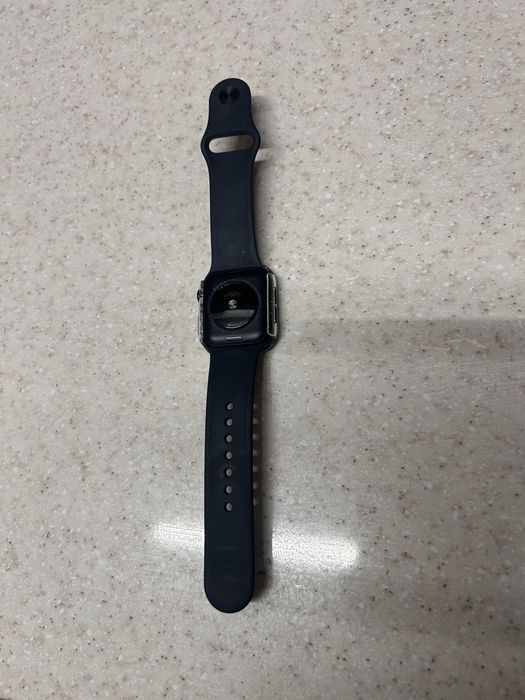 Apple watch se3 40мм бу  аккумулятор 100 %