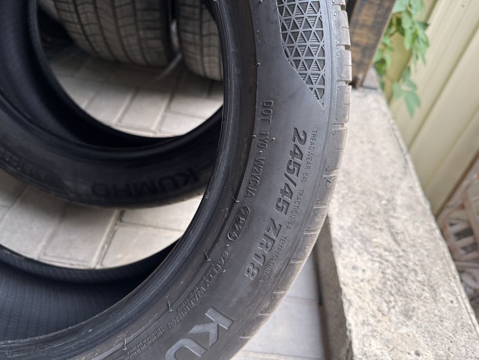 Продам летние шины 245