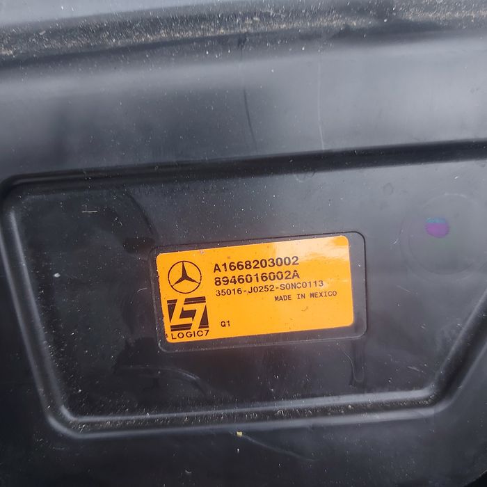 Subwoofer Harman kardon cod A1668203002 Mercedes GLE Coupe Gilau • OLX.ro