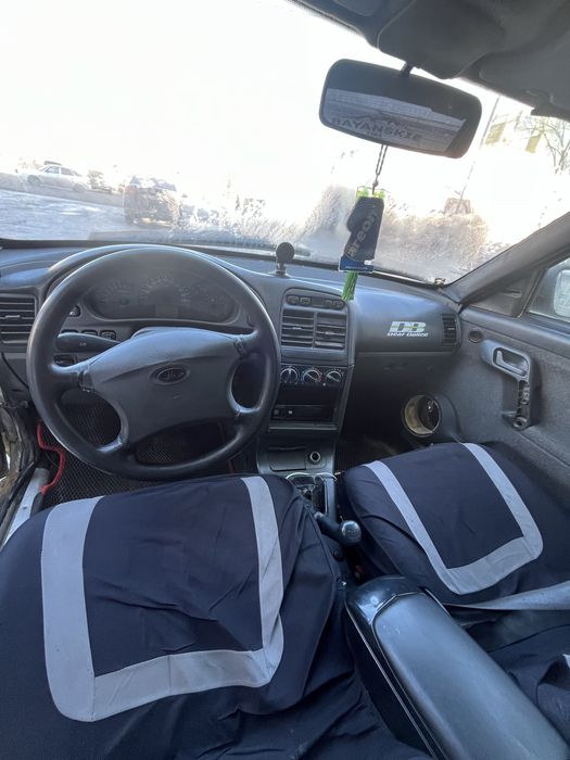 Продам машину Ваз 2112 Срочно