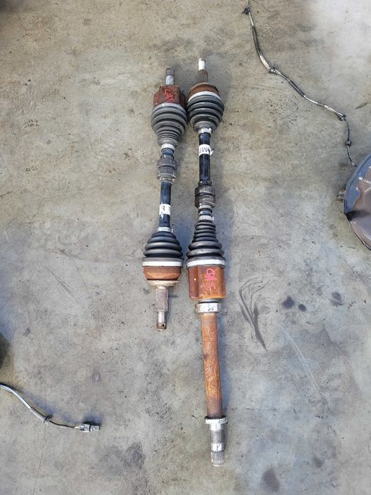 Planetara stanga dreapta fata Nissan Qashqai J11 1.5 Dci 2015-2020