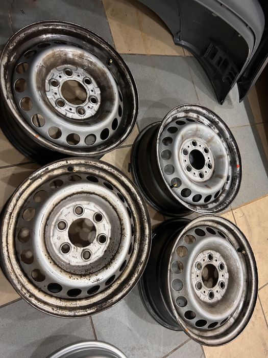 Оригинальные  колесные диски r16 на Mercedes Sprinter 906 , 907 кузов