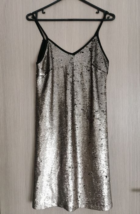 Rochie cu paiete DANI, mărime S, 50 lei