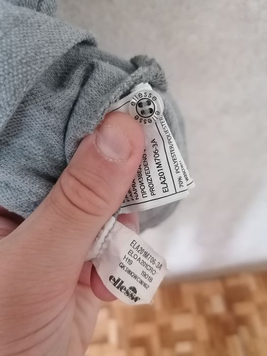Karl Kani, Ellesse оригинални тениски