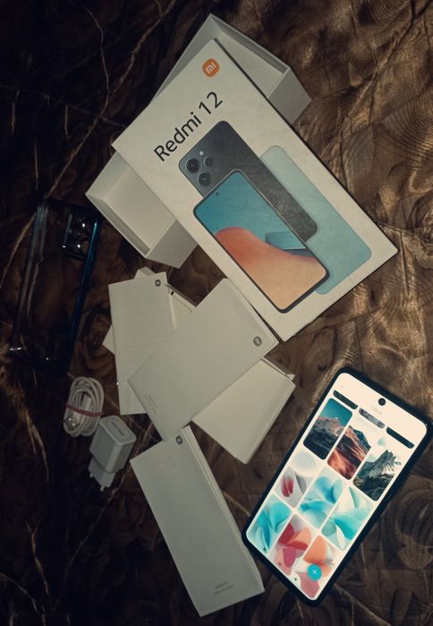Xiaomi redmi 12 (8+8/256) gb