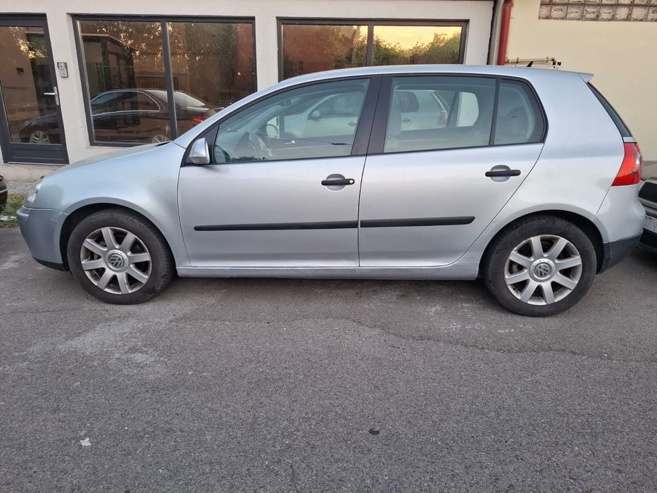 Se vinde ww golf 5