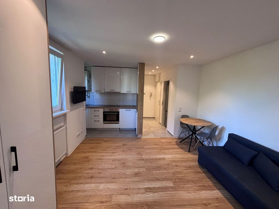 Apartament 2 camere, modern, spre vanzare, in cart. Ady Endre