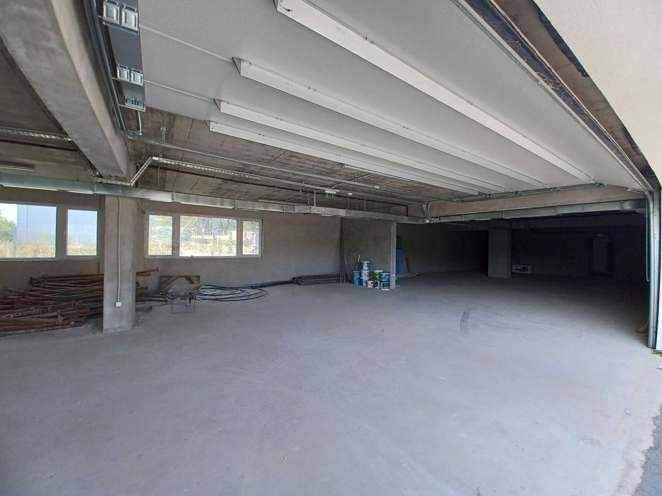 Продава се Промишлена сграда в Варна, Западна промишлена зона - 325 кв.м за 924 €/кв.м - Снимка #15