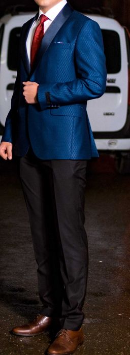 Costum Kigili marimea 50