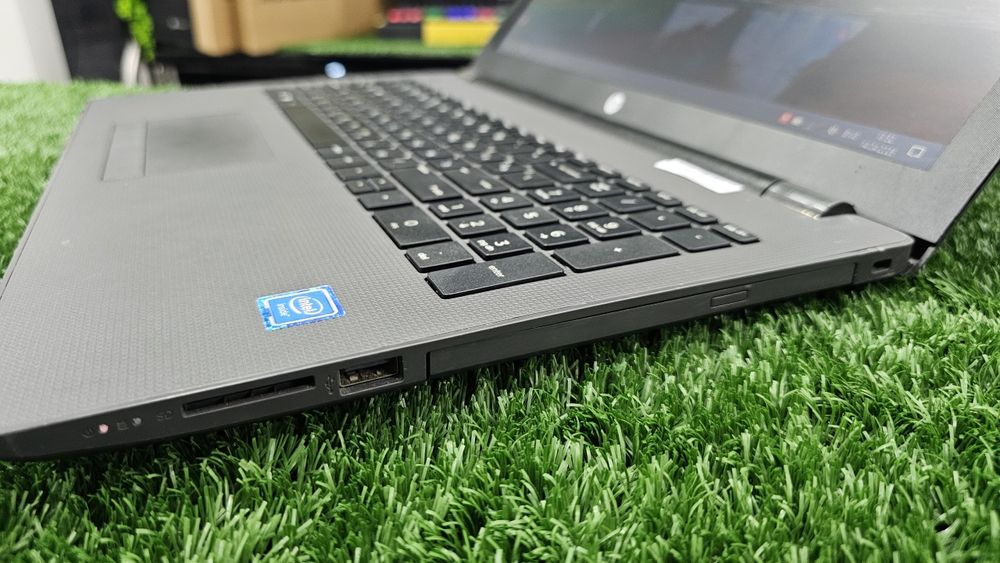 Tinniq ishonchli notebook lekin puli arzon noutbuk izlab yurganlar un!