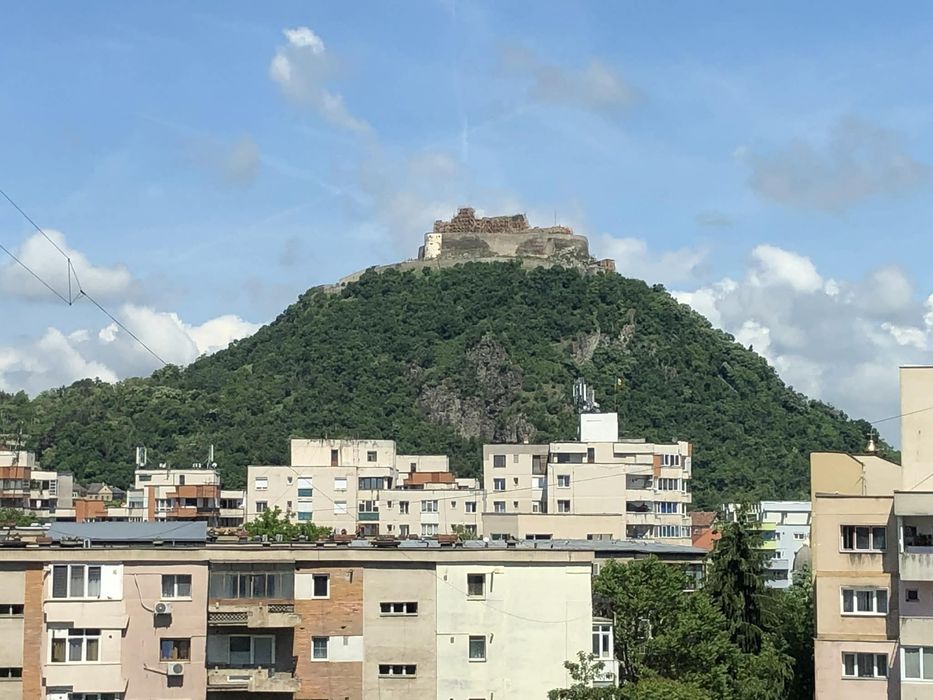 Apartament cu doua camere de Inchiriat in Deva