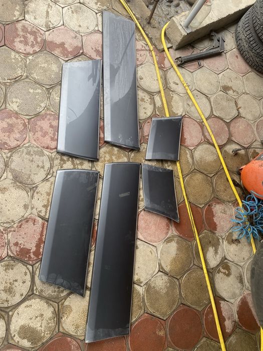 Молдинги накладки на 124 мерседес