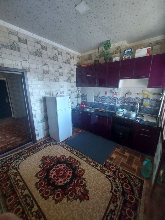 Uy sotiladi 1xona 2 xona qilsa buladi