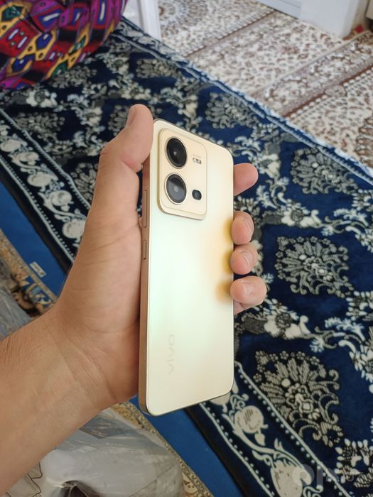 Vivo v 25 e xolati yangi