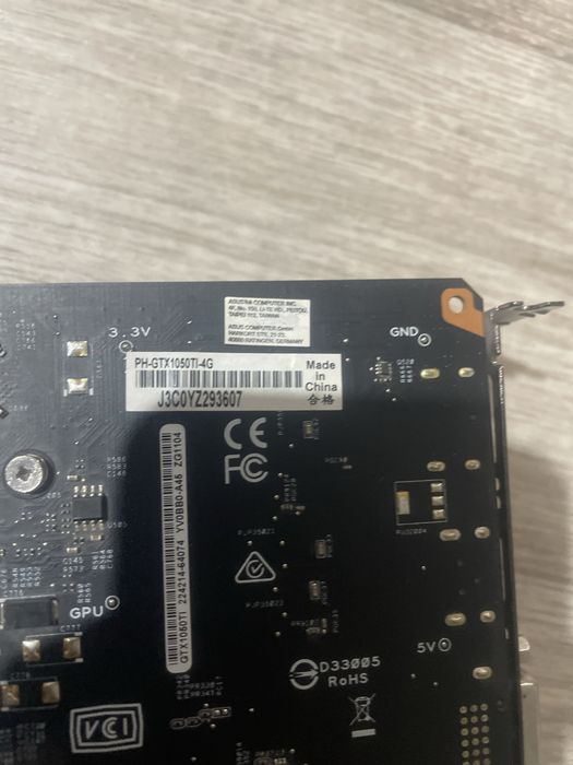 Видеокарта GTX 1050 TI