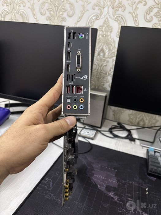 Asus Rog strix B360 F Gaming