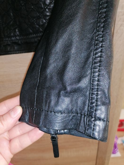 Geaca din piele naturala mărime s