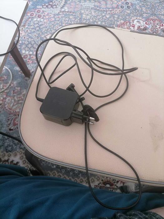 Адаптер asus (зарядка)