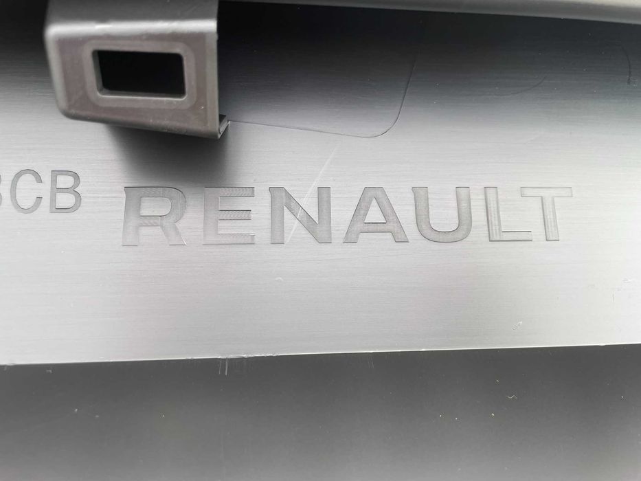 Prag stanga Renault Megane E tech nou original Renault