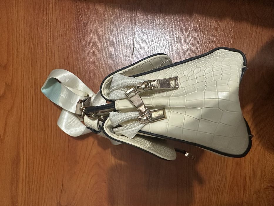 сумка с ремешком