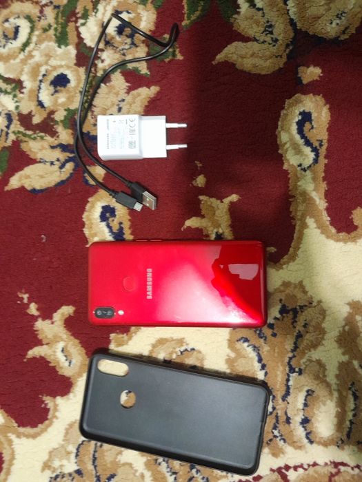 Телефон Samsung A10s