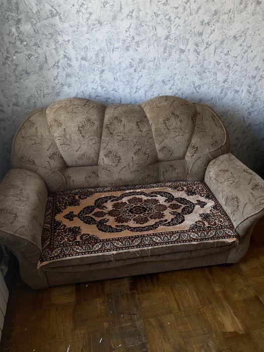 Маленький диванчик двойка