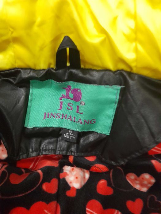 Продам зимний пуховики