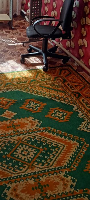 Продам ковер натуральный