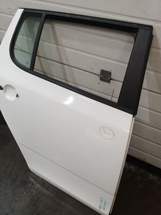 usa portiera dreapta  spate skoda fabia 2 hatchback