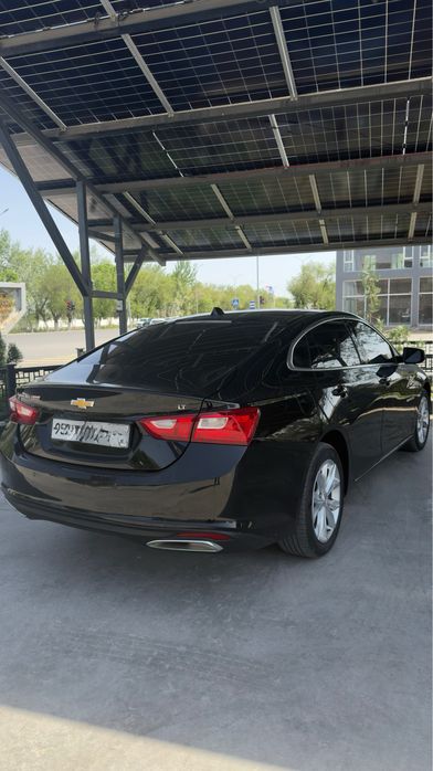 Chevrolet Malibu 2020 — 2