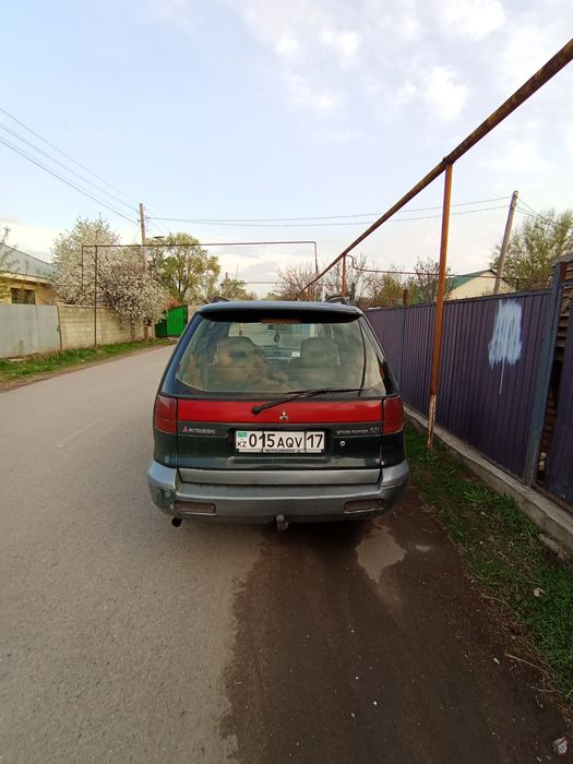 Продам машину mitsubishe