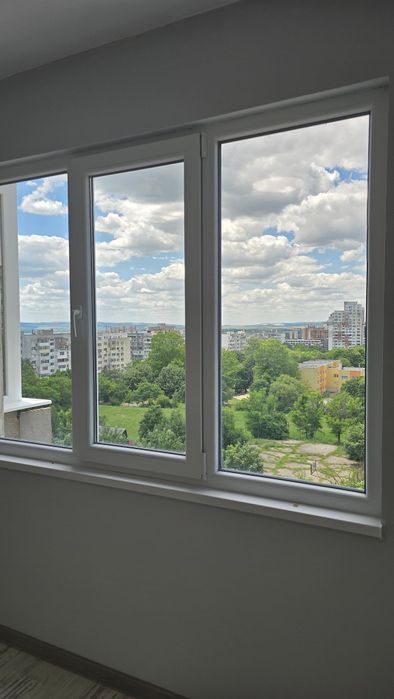 Тристаен апартамент в Ж.К. Възраждане  2 бл.42 вх.2 ет.6 от 8