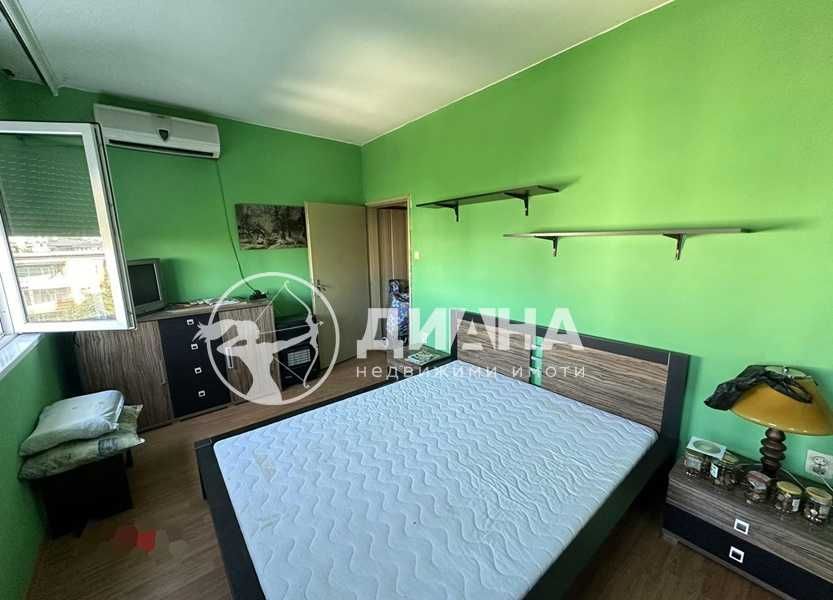 Продава се Тристаен апартамент в Пловдив, Център - 92 кв.м за 1392 €/кв.м - Снимка #1