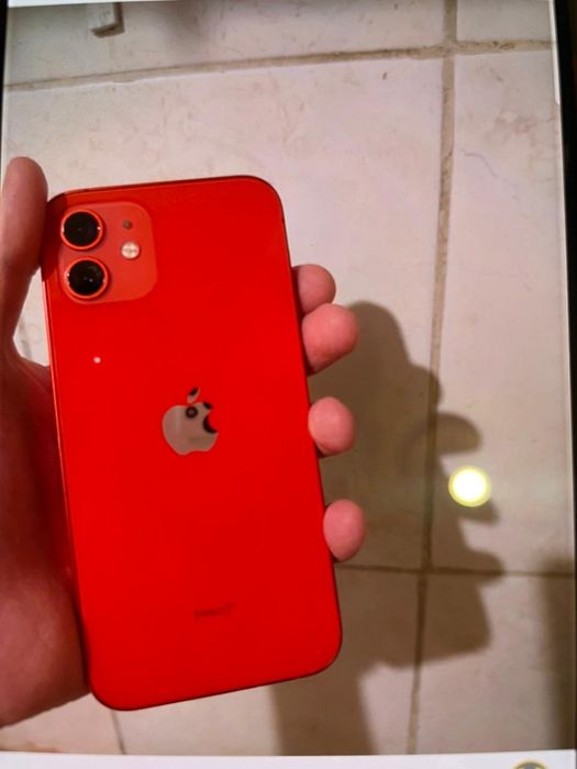 Обменяю iphone 12