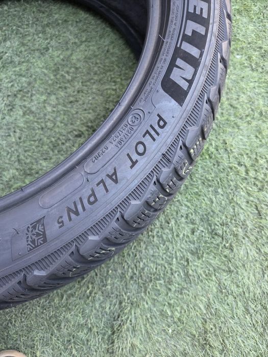 225 45 18 Michelin