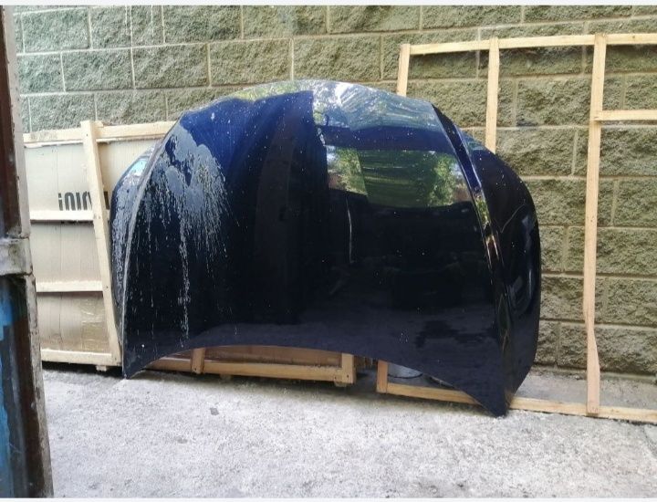 Продам   капот на Lexus' RX 350