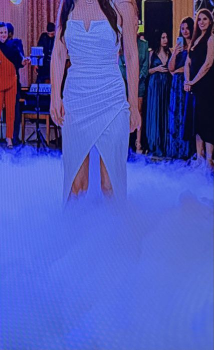 Vand rochie de mireasa