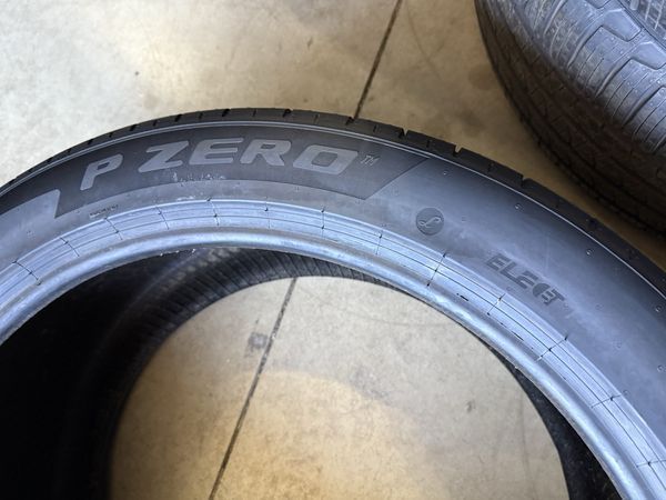325/35/22//285/40/22 PIRELLI