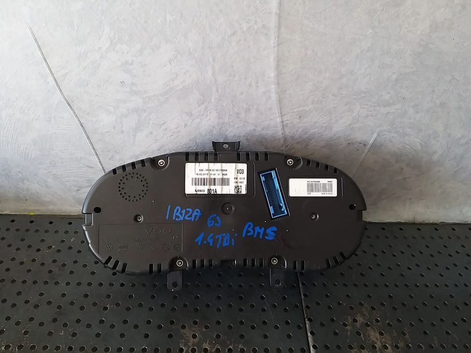 Ceasuri bord seat ibiza 6j 6j0920801a