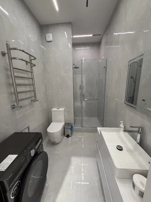 #1917

Мирзо-Улугбекский район
ор-р Паркентский базар, магазин Макро