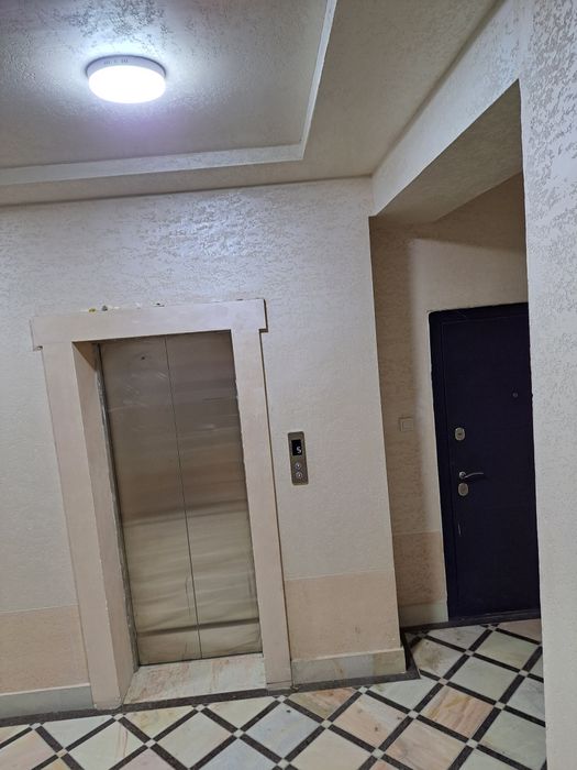 Beltepa bitonka Nava Stroyka y etaj 66 kv  lift bor Yevro Remont