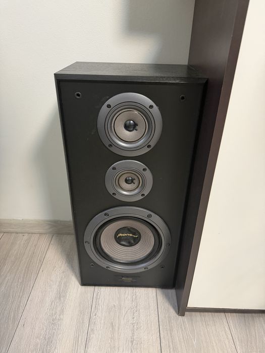 Тонколони Pioneer