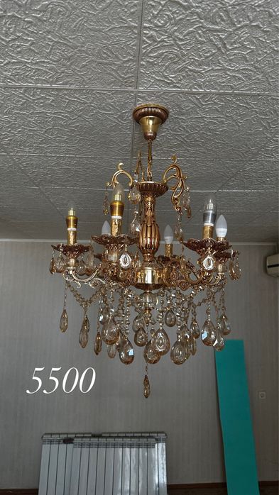 Продам люстры в хорошем состоянии